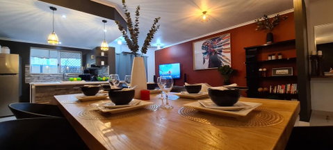3 BEDROOM CITY ESCAPE - CHAMPAGNE STAYS Darwin - Accommodation Rockhampton 3