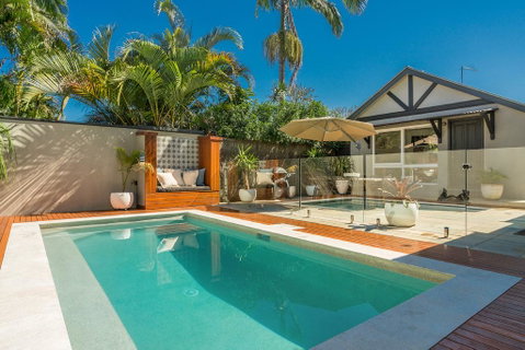 3 Little Pigs Holiday Home - Accommodation Rockhampton 0