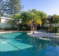 33 Gloucester St -huge holiday house in Nelson Bay with pool and stunning water views - Accommodation Rockhampton