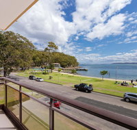 4 'Collendina' 19 Kurrawa Close - fantastic water views and sea breezes - Accommodation Rockhampton