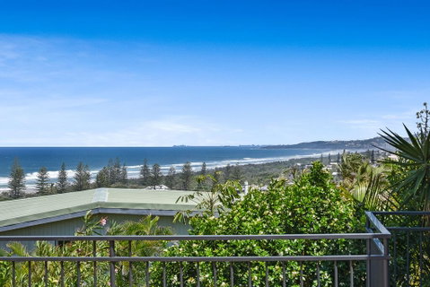 41 Pelican Street, Peregian Beach, Noosa Shire - Accommodation Rockhampton 2