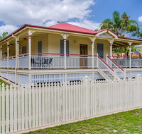 5 Bomburra Court - Rainbow Beach Ticks All The Boxes Pool Shed Fenced Yard Pet Friendly - Accommodation Rockhampton