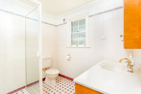 5 Bomburra Court - Rainbow Beach, Ticks All The Boxes, Pool, Shed, Fenced Yard, Pet Friendly - Accommodation Rockhampton 1