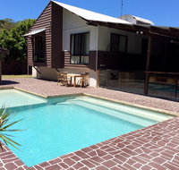 6 Bomburra Court - Rainbow Beach Pet Friendly in great Bush and Beach location - Accommodation Rockhampton