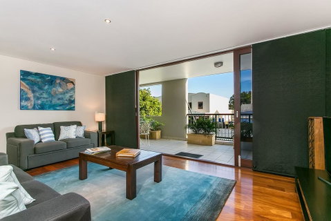 6/21-25 Fletcher Street - A Seventh Heaven - Accommodation Rockhampton 0