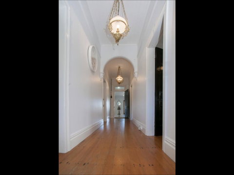 63 The Residence - Accommodation Rockhampton 2