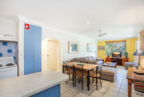70 Lawson Street@Clarkes Beach - Accommodation Rockhampton 3