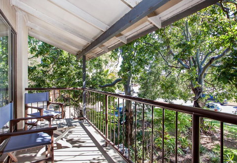 70 Lawson Street@Clarkes Beach - Accommodation Rockhampton 1