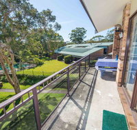 73 'Bay Parklands' 2 Gowrie Avenue - solar heated pool spa tennis court  views