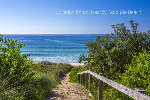 75 River Rd - Tabourie Hideaway - Accommodation Rockhampton 1