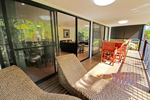 8 Springfield Avenue - Pet Friendly, Linen Included - Accommodation Rockhampton 3