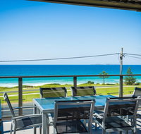 81 Dalmeny Drive - Beach House - Accommodation Rockhampton