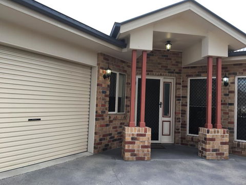 89 On Guy - Accommodation Rockhampton 0