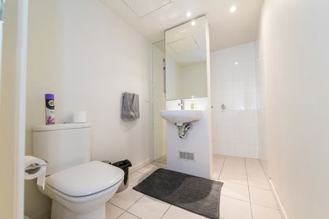 A NY Style Loft In Melbourne CBD - Accommodation Rockhampton 3