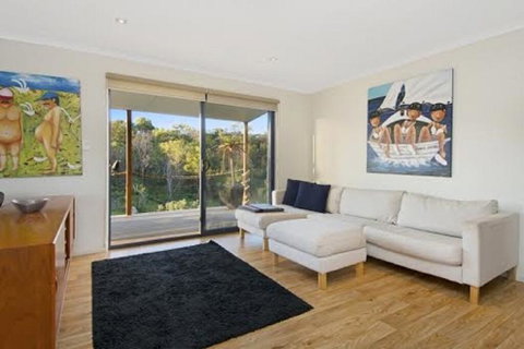 A One One Two At Island Beach - Accommodation Rockhampton 3