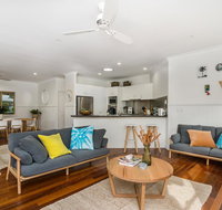 A PERFECT STAY - Barefoot Lane - beach house - Accommodation Rockhampton