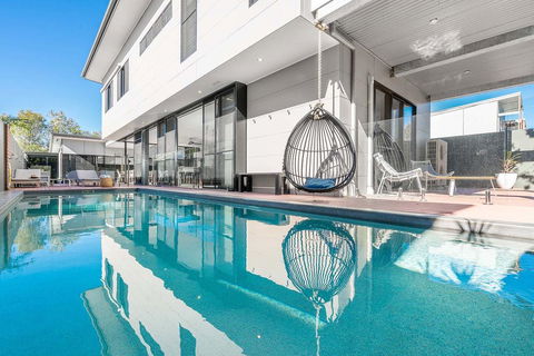 A PERFECT STAY - Catalina's - Accommodation Rockhampton 0