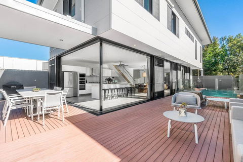 A PERFECT STAY - Catalina's - Accommodation Rockhampton 1
