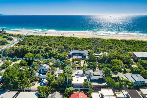 A PERFECT STAY - Cavvanbah Seaside Cottage - Accommodation Rockhampton 0