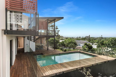 A PERFECT STAY - The Lookout - Accommodation Rockhampton 2