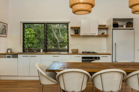 A SWEET ESCAPE - Alcorn House - Accommodation Rockhampton 2