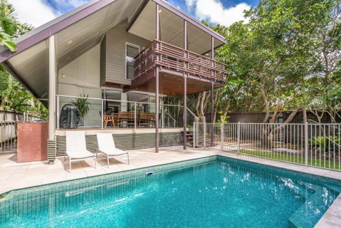 A SWEET ESCAPE - Ariel's - Accommodation Rockhampton 0