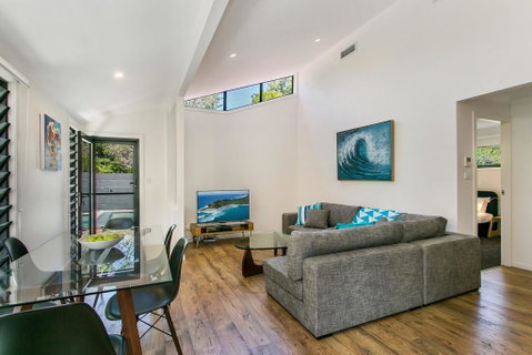 A SWEET ESCAPE - At The Beach - Accommodation Rockhampton 3