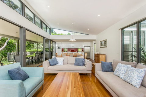 A SWEET ESCAPE - Beachfront Tranquility - Accommodation Rockhampton 2