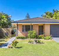 A SWEET ESCAPE - Carefree Beach Home - Accommodation Rockhampton