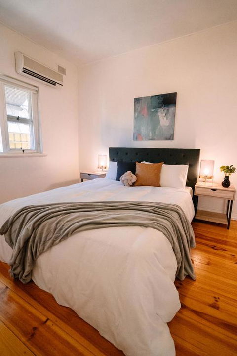 A Wave Away @ Glenelg Cosy Unit Near The Beach - Accommodation Rockhampton 3
