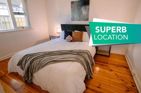A Wave Away @ Glenelg Cosy Unit Near The Beach - Accommodation Rockhampton 0