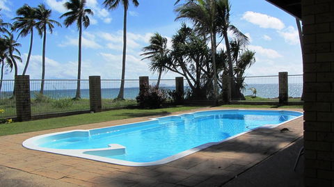 ABSOLUTE BEACH FRONT MACKAY - Comfort Resort Blue Pacific - Accommodation Rockhampton 1