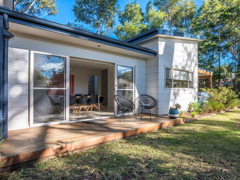 Acacia On Orion :: Jervis Bay Rentals - Accommodation Rockhampton 0