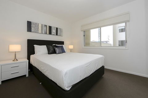 Accommodate Canberra - Braddon Apartments - Accommodation Rockhampton 0