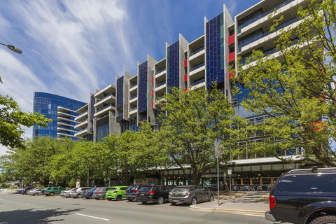 Accommodate Canberra - New Acton - Accommodation Rockhampton 1