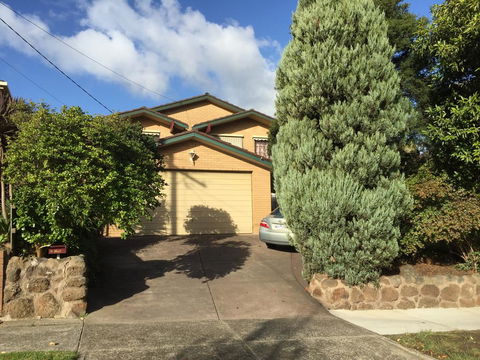 ADA Homestay - Accommodation Rockhampton 0