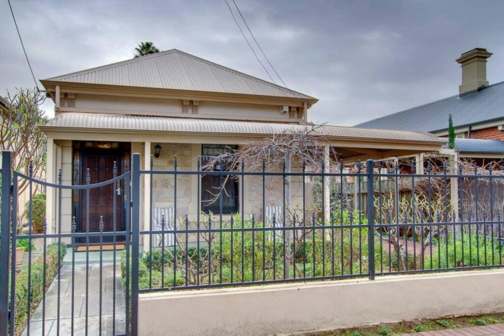 St Peters SA Accommodation Rockhampton
