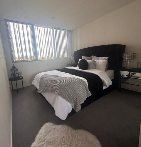 Drummoyne Apartment - Accommodation Rockhampton 4