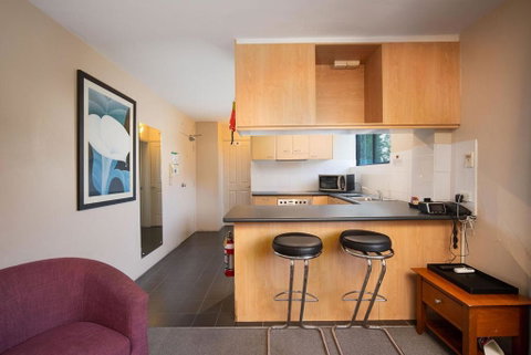 Drummoyne Furnished Apartments - Accommodation Rockhampton 4