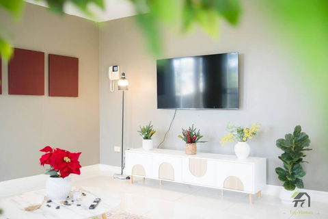 Entire 3 Bedrooms Townhouse In Baulkham Hills - Accommodation Rockhampton 2