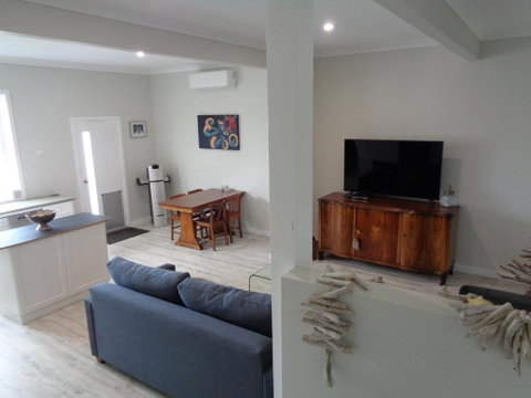 Erwins Lagoon Retreat - Accommodation Rockhampton 1
