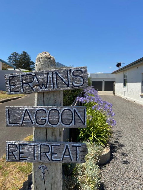 Erwins Lagoon Retreat - Accommodation Rockhampton 0