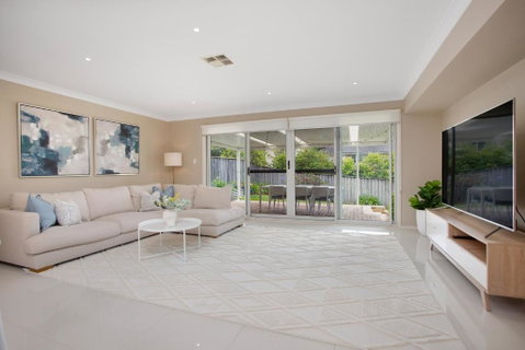 Entire Home In Park Central - Family-Friendly Getaway - Walk To Parks, Shops And Transport In Macarthur - Accommodation Rockhampton 2