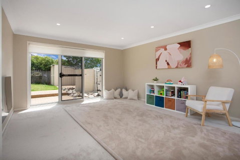 Entire Home In Park Central - Family-Friendly Getaway - Walk To Parks, Shops And Transport In Macarthur - Accommodation Rockhampton 4