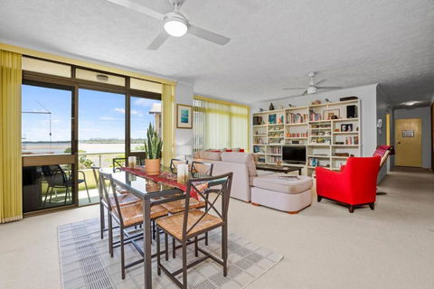 Family Friendly Apartment With A Stunning View - Accommodation Rockhampton 3