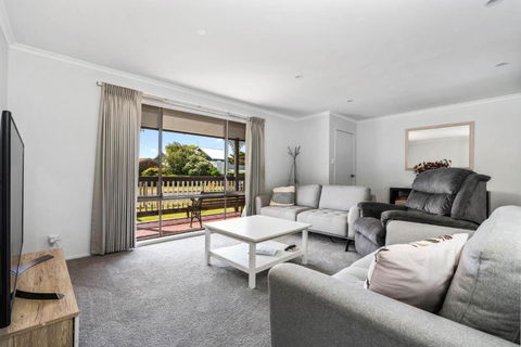 Family Fun By The Sea - Accommodation Rockhampton 4