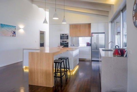 Feel The Magic Of Moffat Steps To The Beach Cafes - Accommodation Rockhampton 3