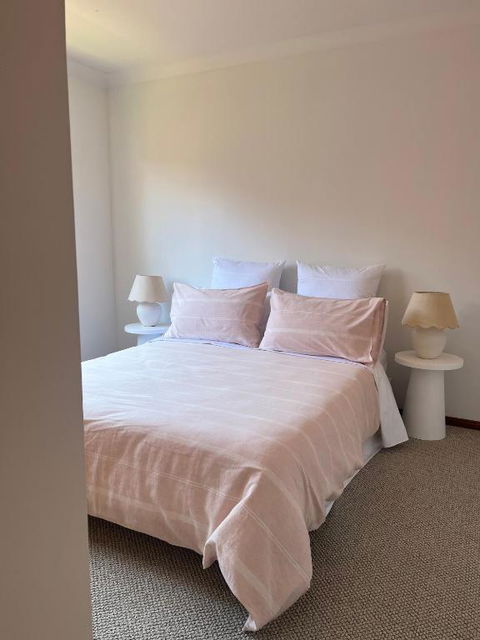 FERN - Accommodation Rockhampton 4