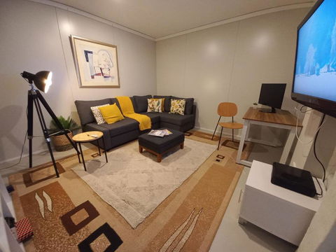 Findlay On The Bay - Accommodation Rockhampton 2