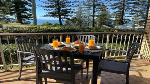 Flinders Lodge Unit 1 - Accommodation Rockhampton 1